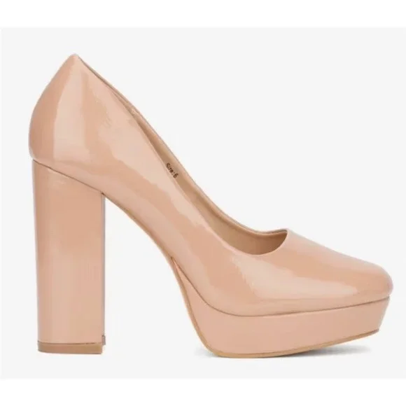 NWOT New York & Co 9 Nancy Patent Leather Beige Pumps 126250 - Picture 1 of 5